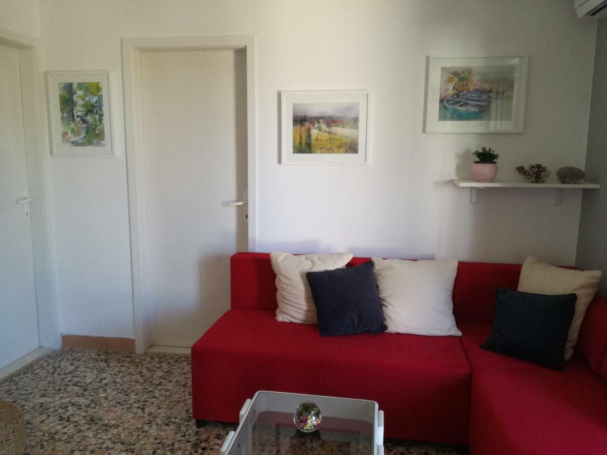 Apartment Ileana Traù Esterno foto